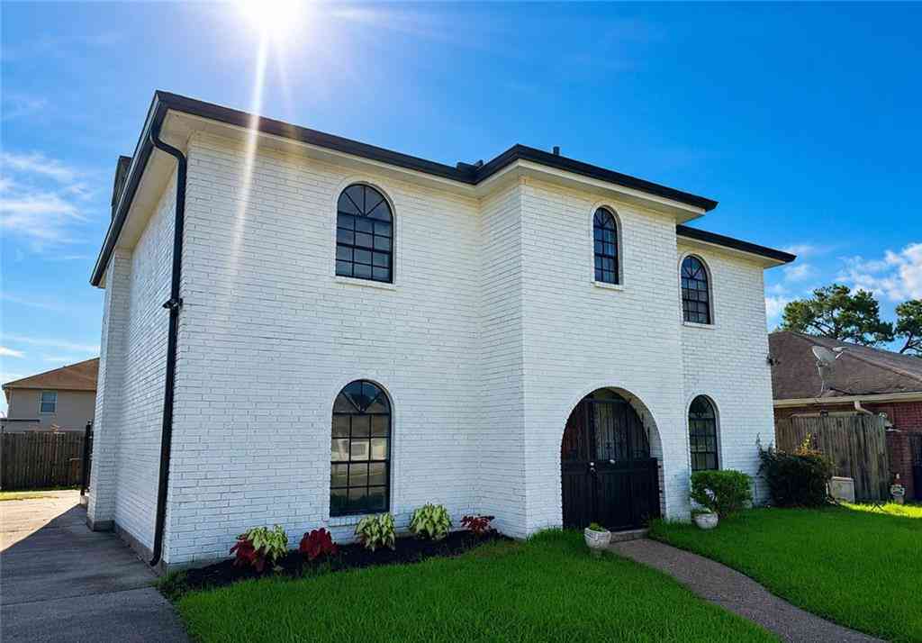 Homes For Sale - 7721 Butterfield Street<br/> New Orleans, LA 70126