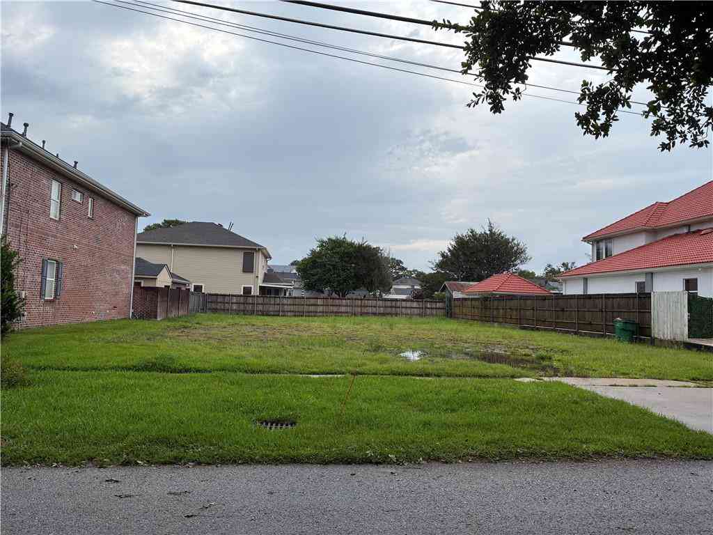 Vacant Land For Sale - 1213 Ridgelake Drive<br/> Metairie, LA 70001