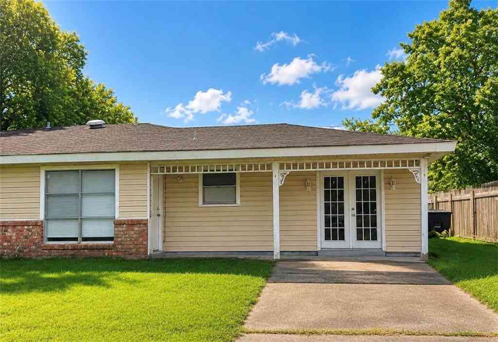 Homes For Rent - 108 Joy Ann Street #B<br/> Belle Chasse, LA 70037