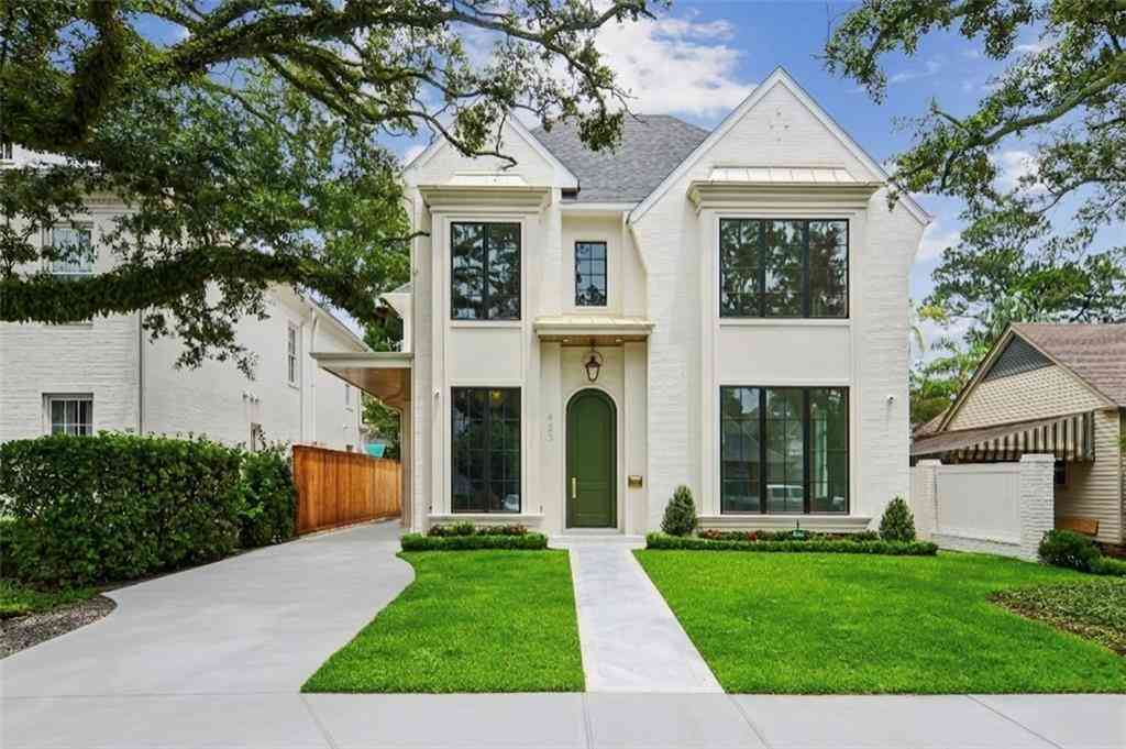 Homes For Sale - 423 Betz Place<br/> Metairie, LA 70005