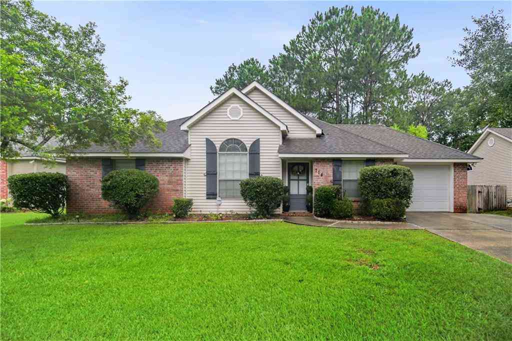 Homes For Rent - 714 Marc Court<br/> Abita Springs, LA 70420