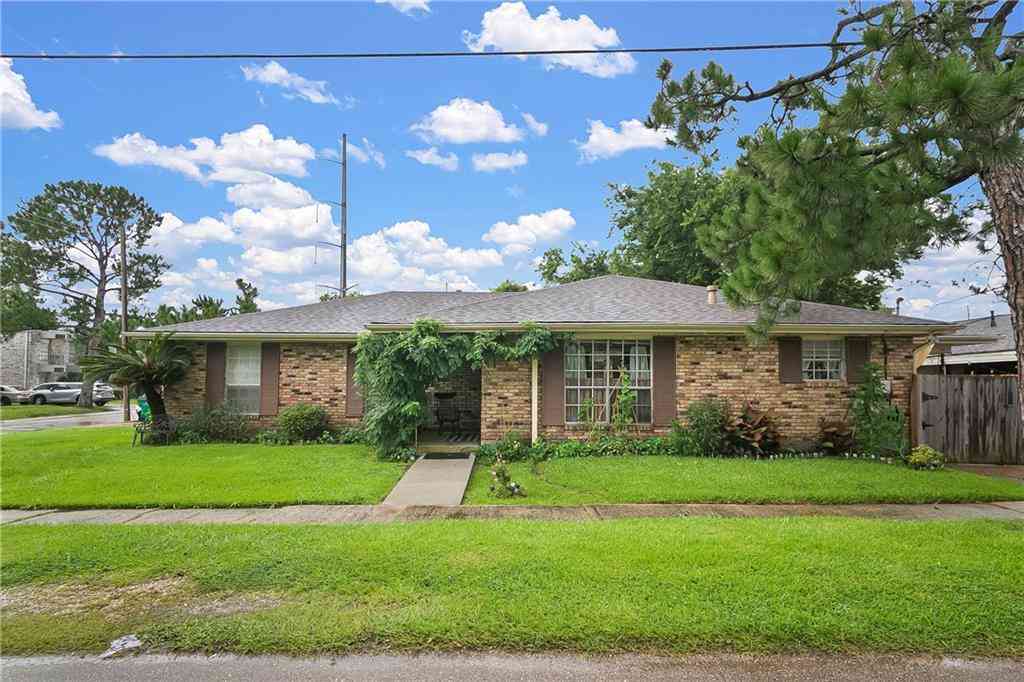 Multifamily For Sale - 1170 72 Carrollton Avenue<br/> Metairie, LA 70005