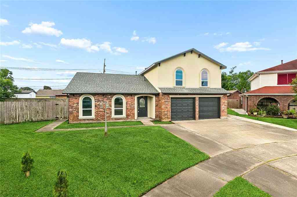 Homes For Sale - 13 Joya Loma Street<br/> Harvey, LA 70058