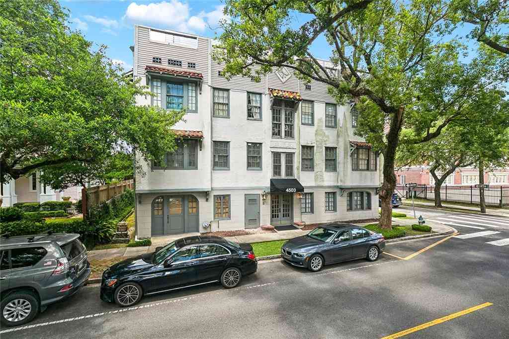 Apartment For Rent - 4503 Prytania Street #C<br/> Orleans County, New Orleans, LA 70115