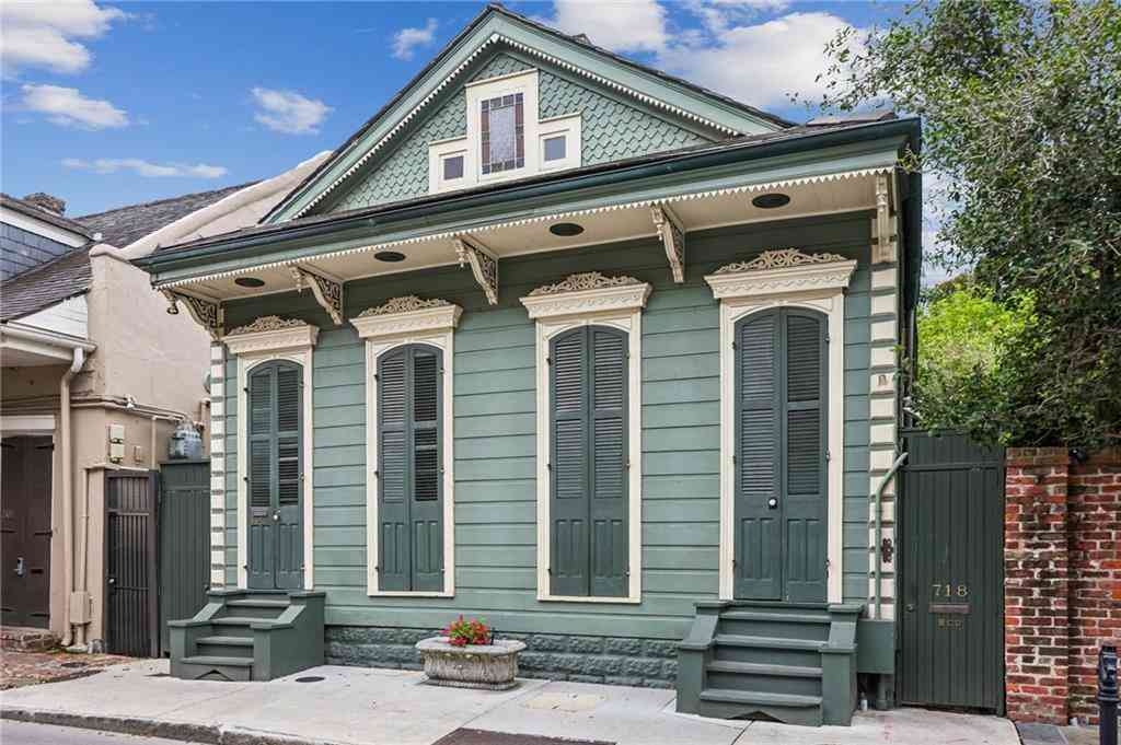 Condo For Sale - 718 Ursulines Avenue #B<br/> New Orleans, LA 70116