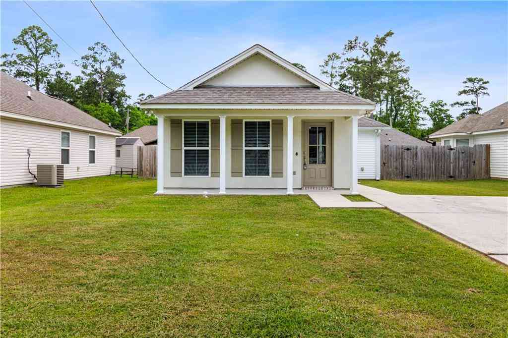 Homes For Rent - 1529 Penrose Street<br/> Mandeville, LA 70448