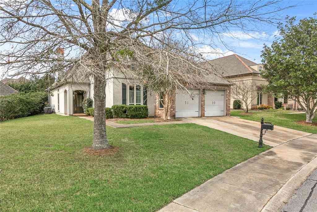 Homes For Rent - 19466 Kelly Wood Court<br/> Baton Rouge, LA 70809