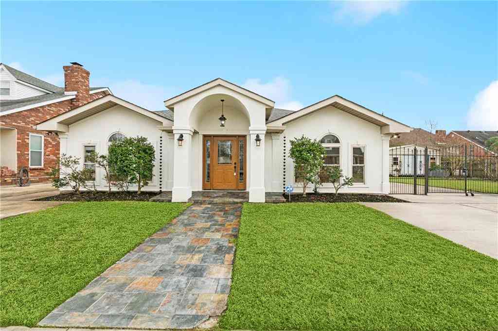 Homes For Sale - 3417 Karen Drive<br/> Chalmette, LA 70043