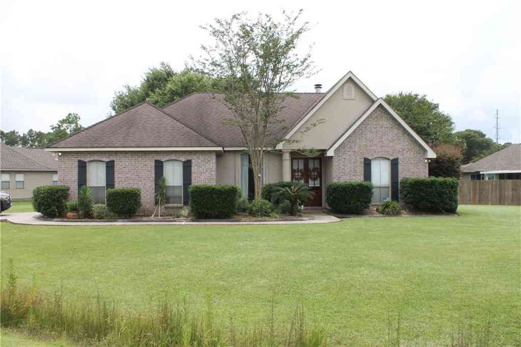 Homes For Sale - 317 Prince Drive<br/> Madisonville, LA 70447