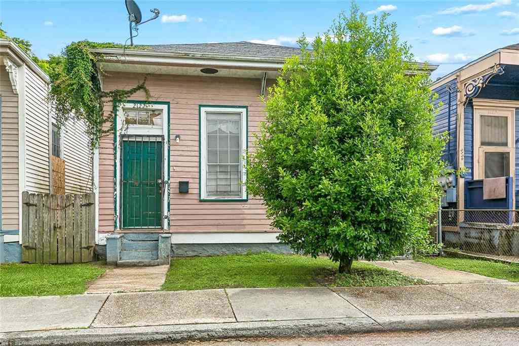 Multifamily For Sale - 2122 24 S Saratoga Street<br/> New Orleans, LA 70113