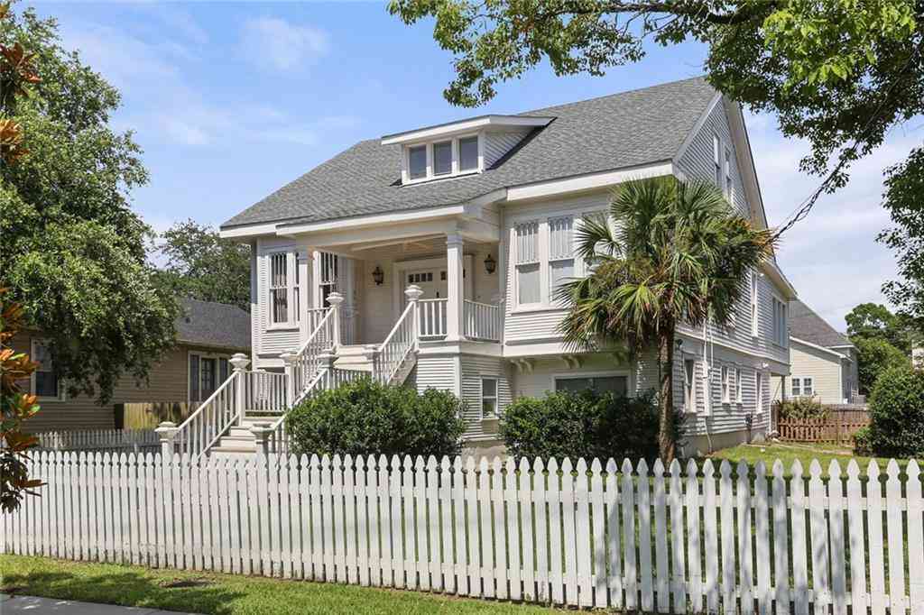 Homes For Sale - 6831 West End Boulevard<br/> New Orleans, LA 70124