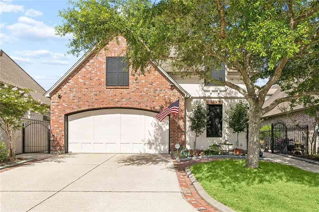 Homes For Sale - 266 Nicklaus Drive<br/> Slidell, LA 70458