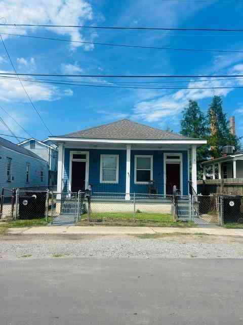 Multifamily For Rent - 8821 Cohn Street<br/> New Orleans, LA 70118