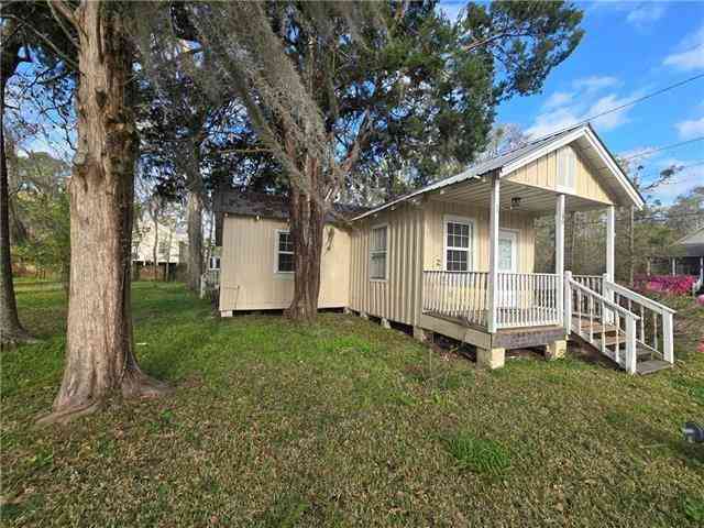 Homes For Rent - 100 3rd Street<br/> Saint Tammany County, Madisonville, LA 70447