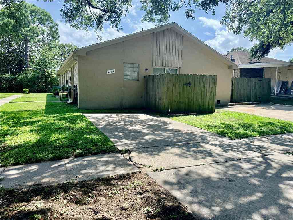Multifamily For Rent - 6484 Park Manor Drive #B<br/> Jefferson County, Metairie, LA 70003