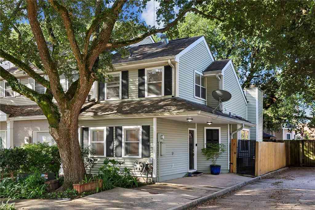 Homes For Sale - 1724 Old Metairie Street<br/> Metairie, LA 70001