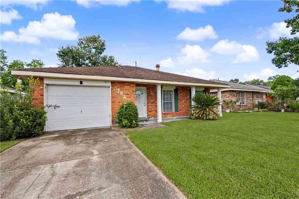 Homes For Sale - 162 Janet Drive<br/> Saint Rose, LA 70087