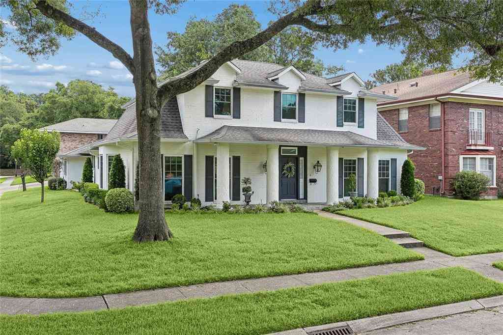 Homes For Sale - 33 Tennyson Place<br/> New Orleans, LA 70131