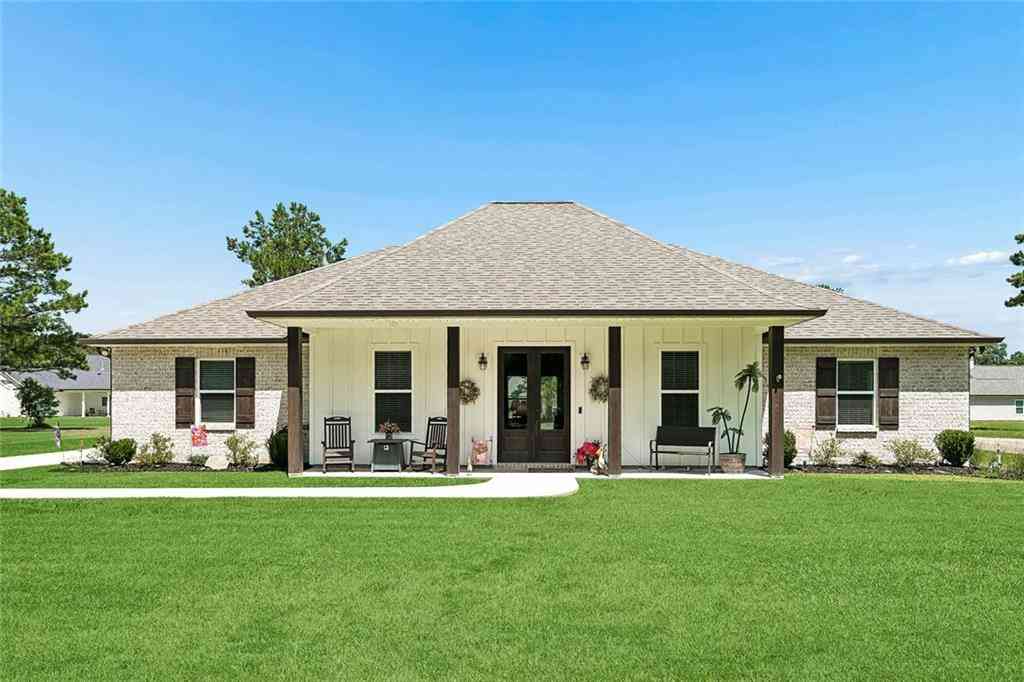 Homes For Sale - 39560 John Wild Road<br/> Ponchatoula, LA 70454