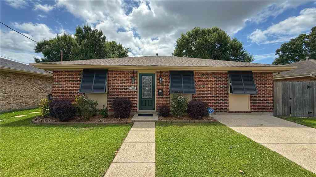 Homes For Sale - 2309 Danny Park<br/> Metairie, LA 70001