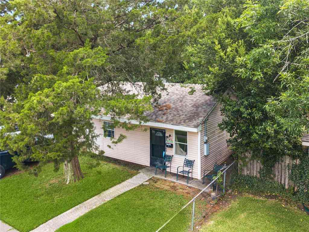 Vacant Land For Sale - 746 Randolph Avenue<br/> Harahan, LA 70123