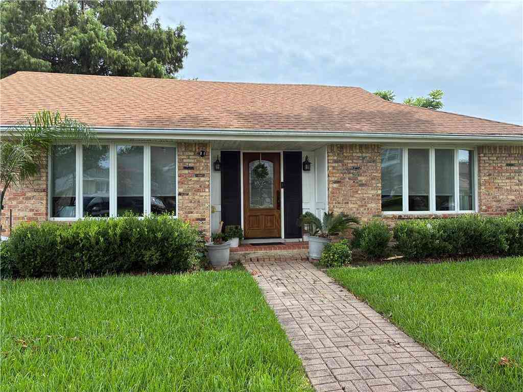 Homes For Sale - 6305 York Street<br/> Metairie, LA 70003
