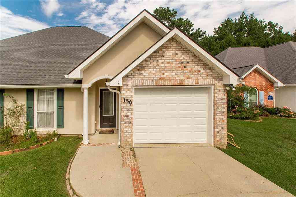 Homes For Sale - 156 Southgate Drive<br/> Ponchatoula, LA 70454