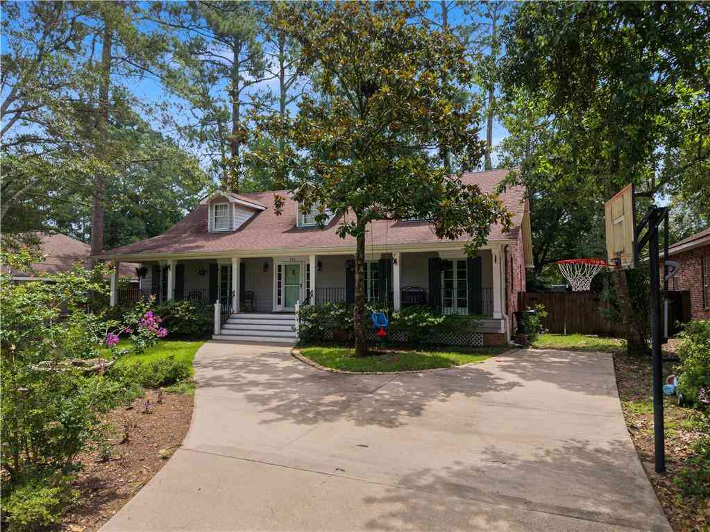Homes For Sale - 115 Highland Drive<br/> Mandeville, LA 70471
