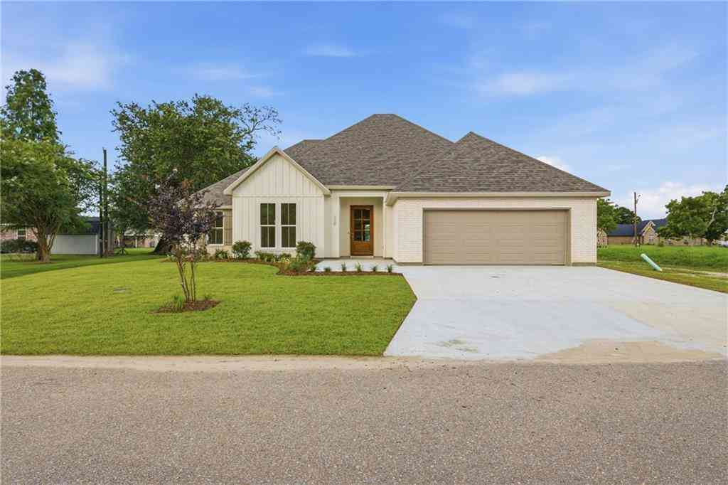 Homes For Sale - 110 Butternut Street<br/> Saint Charles County, Hahnville, LA 70057