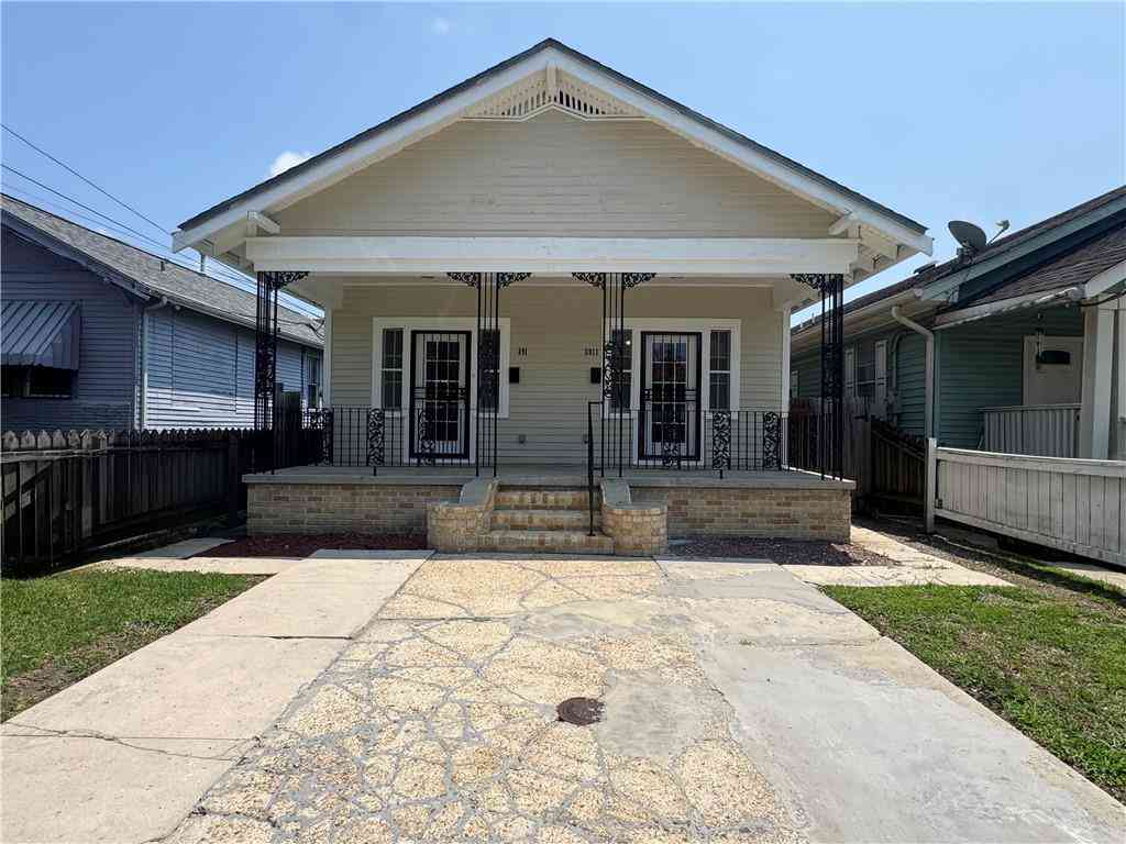 Multifamily For Sale - 3911 13 Franklin Avenue<br/> New Orleans, LA 70122