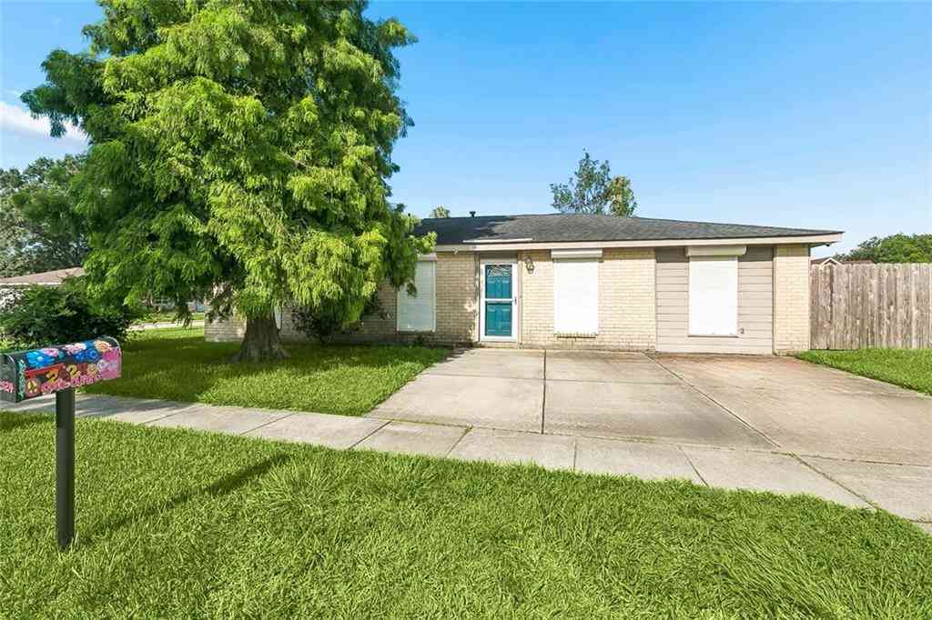 Homes For Sale - 2524 Cora Ann Street<br/> Saint Bernard County, Violet, LA 70092
