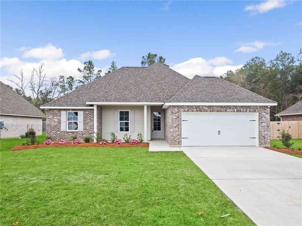 Homes For Sale - 72694 Robindale Drive<br/> Saint Tammany County, Covington, LA 70435