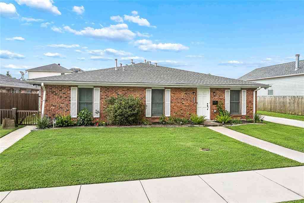 Multifamily For Sale - 6017-19 19 Bellaire Drive<br/> New Orleans, LA 70124