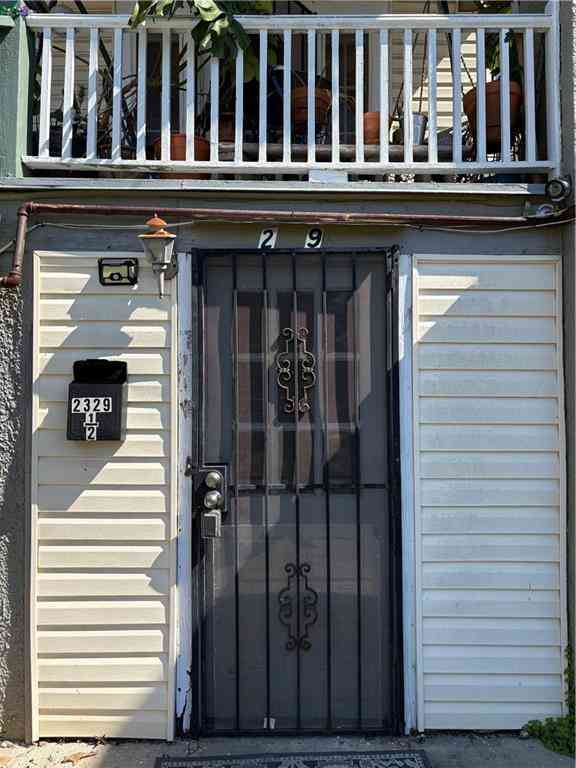 Multifamily For Rent - 2329.5 Upperline Street<br/> New Orleans, LA 70115