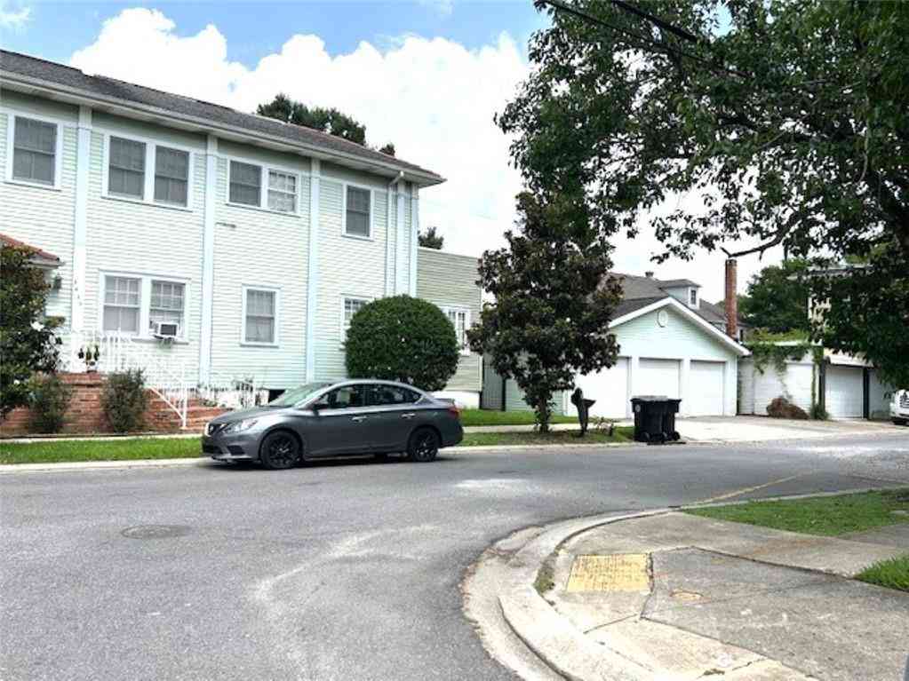 Multifamily For Sale - 3435 Upperline Street<br/> New Orleans, LA 70125
