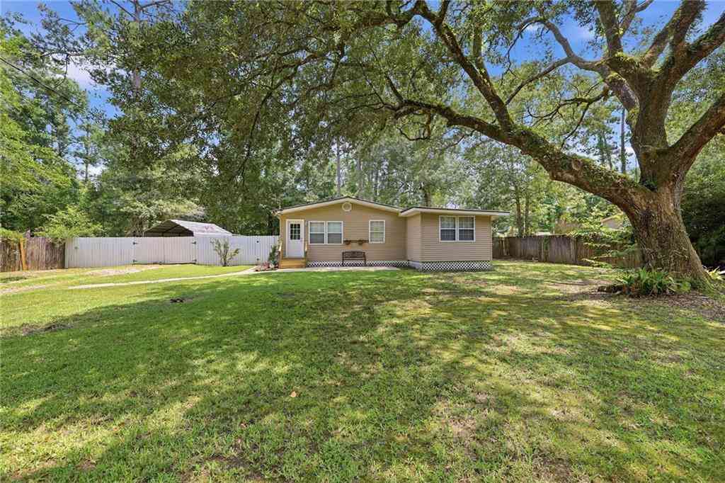 Homes For Sale - 59 Alice Street<br/> Madisonville, LA 70447