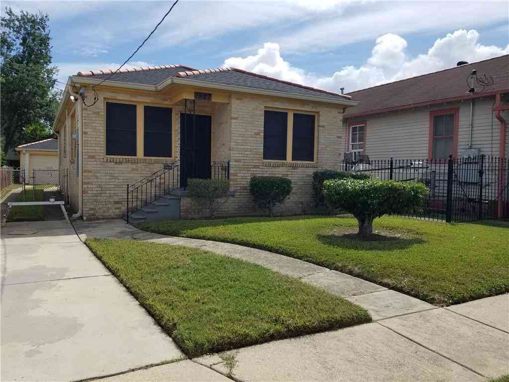 Homes For Rent - 1527 Gallier Street<br/> New Orleans, LA 70117