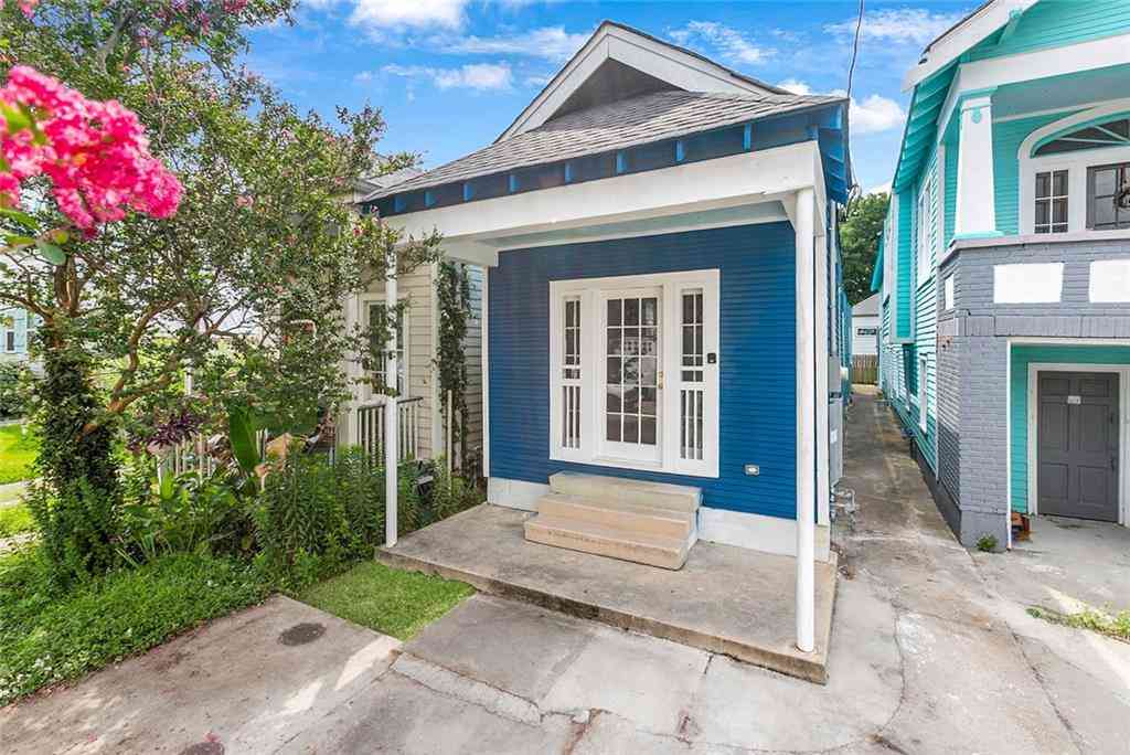 Homes For Sale - 430 S Cortez Street<br/> New Orleans, LA 70119