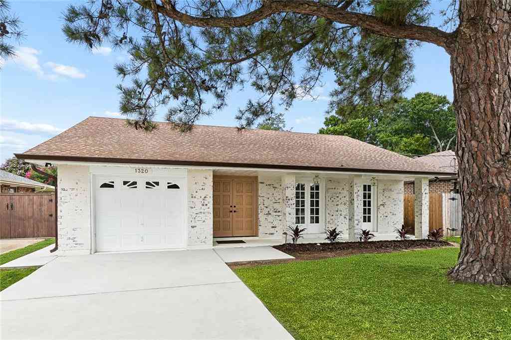 Homes For Sale - 1320 Velma Street<br/> Metairie, LA 70001
