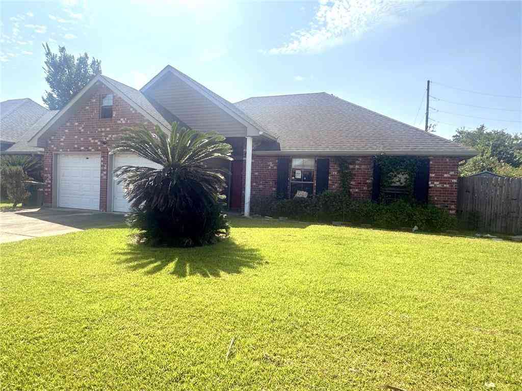 Homes For Sale - 2 Tuscany Drive<br/> Saint John County, La Place, LA 70068
