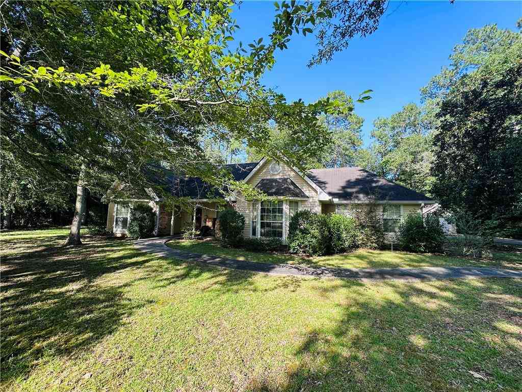 Homes For Sale - 102 Ivy Drive<br/> Saint Tammany County, Covington, LA 70433