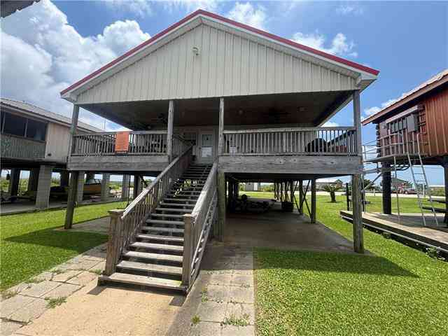 Homes For Sale - 153 W Kass Lane<br/> Plaquemines County, Port Sulphur, LA 70083