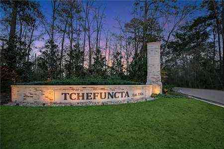 Vacant Land For Sale - 73 Silverberry Drive<br/> Covington, LA 70435