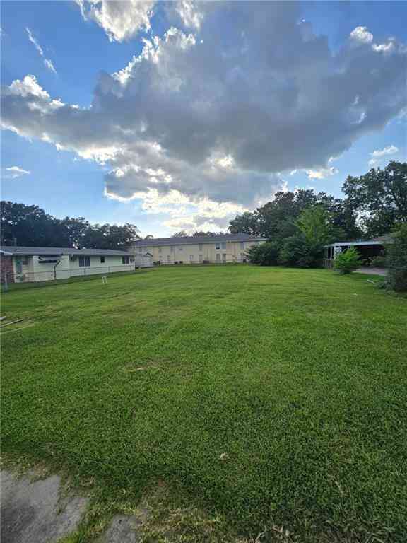 Vacant Land For Sale - 320 Little Farms Avenue<br/> River Ridge, LA 70123