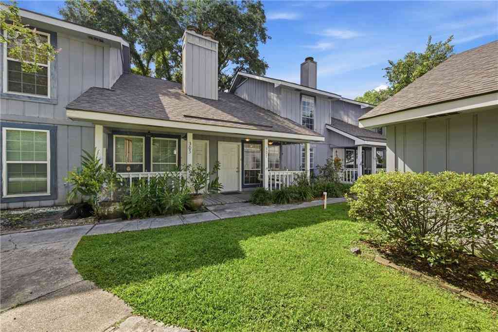 Condo For Sale - 307 Cedarwood Drive #307<br/> Saint Tammany County, Mandeville, LA 70471