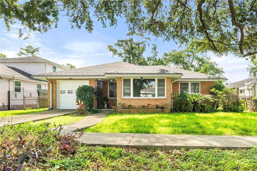 Homes For Sale - 739 Helios Avenue<br/> Metairie, LA 70005