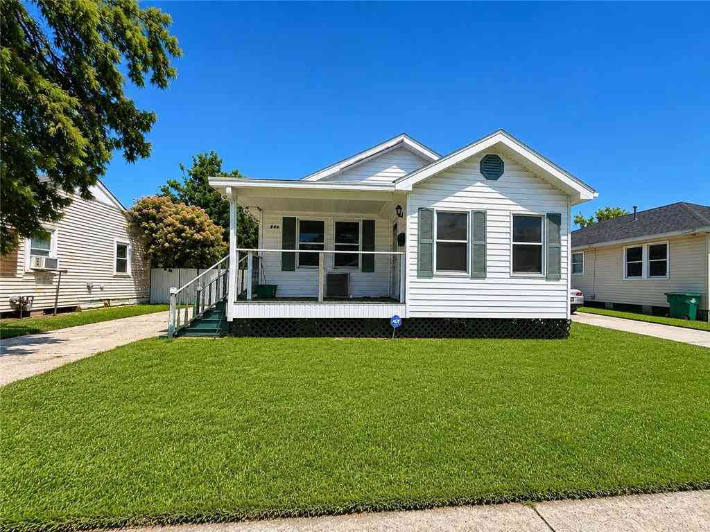 Homes For Sale - 508 Grefer Avenue<br/> Harvey, LA 70058