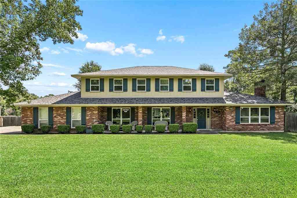 Homes For Sale - 116 Rue Acadian<br/> Saint Tammany County, Slidell, LA 70461