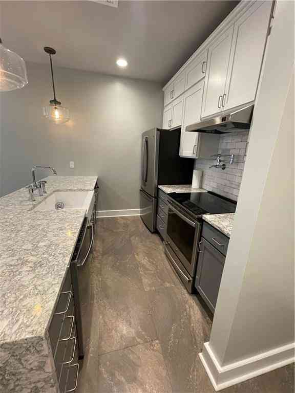 Apartment For Rent - 818 Howard Avenue #304<br/> New Orleans, LA 70113