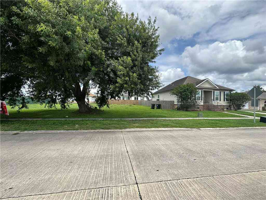 Vacant Land For Sale - 8517 Patricia Street<br/> Saint Bernard County, Chalmette, LA 70043